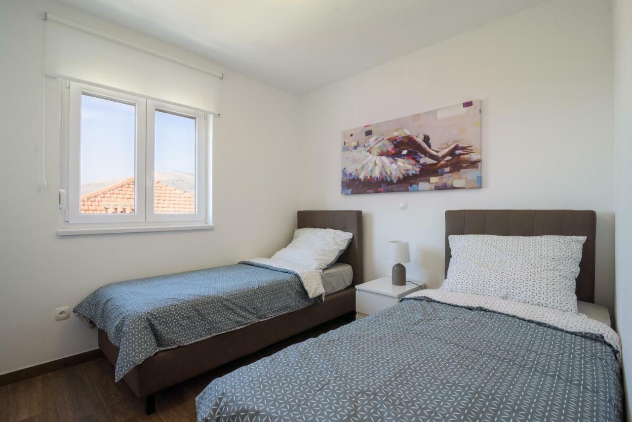 Luxury Apartman Ivana Трогир Экстерьер фото