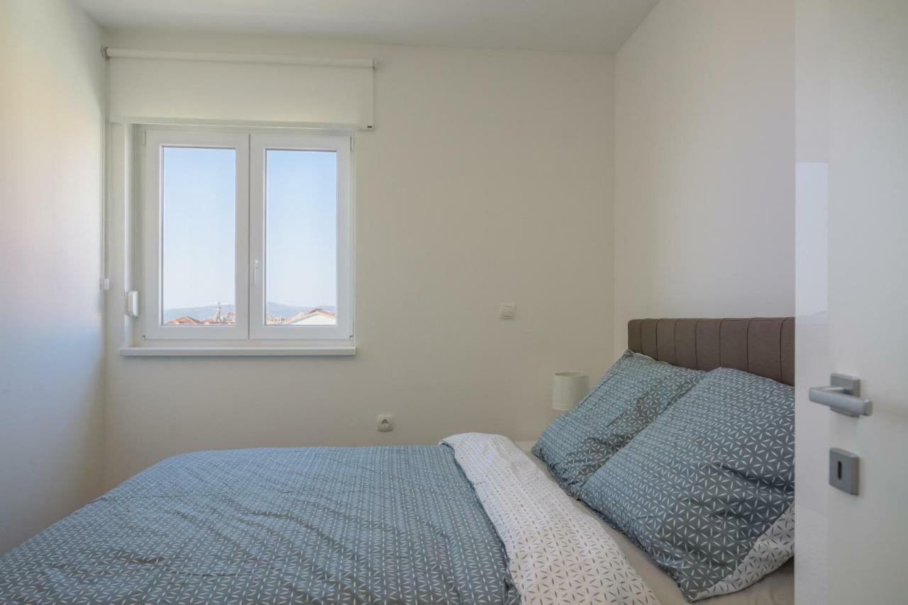 Luxury Apartman Ivana Трогир Экстерьер фото